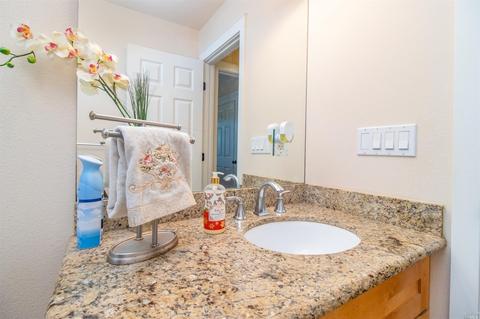 121 Arata Ln, Windsor, CA 95492 photo 17