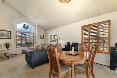 407 Birkdale Dr, Vallejo, CA 94591 photo 4