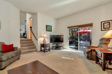 407 Birkdale Dr, Vallejo, CA 94591 photo 12