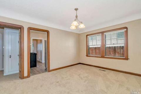 621 Central Ave, Vallejo, CA 94590 photo 8