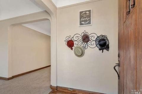 621 Central Ave, Vallejo, CA 94590 photo 3