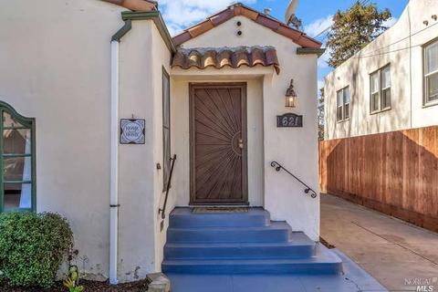 621 Central Ave, Vallejo, CA 94590 photo 2