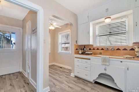621 Central Ave, Vallejo, CA 94590 photo 9