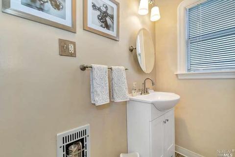 621 Central Ave, Vallejo, CA 94590 photo 16