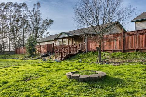 1101 Debbie Hill Rd, Cotati, CA 94931 photo 1