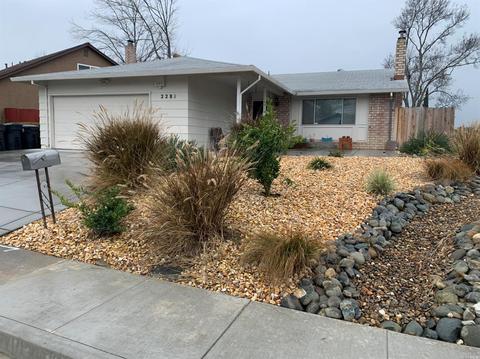 2281 Ross Pl, Fairfield, CA 94533 photo 4