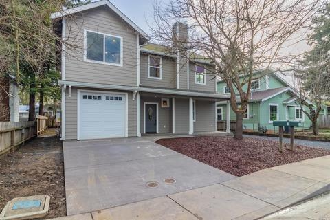 157 E Oak St, Willits, CA 95490 photo 3