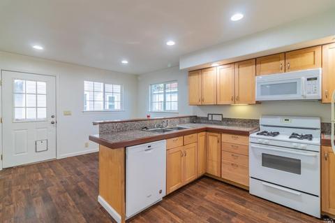 157 E Oak St, Willits, CA 95490 photo 25