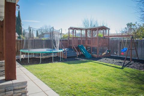 1395 Hemingway Ct, Dixon, CA 95620 photo 23