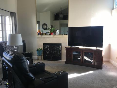 701 Britannia Dr, Vallejo, CA 94591 photo 3