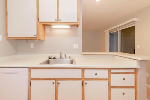 531 Lighthouse Dr, Vallejo, CA 94590 photo 7