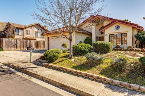 411 Newcastle Ct, Vallejo, CA 94591 photo 4