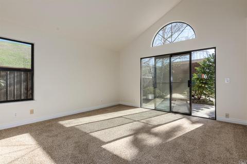 411 Newcastle Ct, Vallejo, CA 94591 photo 18