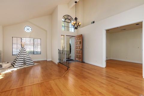 411 Newcastle Ct, Vallejo, CA 94591 photo 8