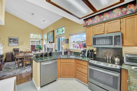 2758 Peppertree Dr, Fairfield, CA 94533 photo 18