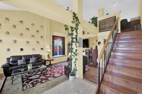 2758 Peppertree Dr, Fairfield, CA 94533 photo 13