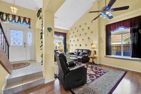 2758 Peppertree Dr, Fairfield, CA 94533 photo 10