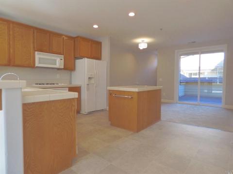 1045 Mcclelland Dr, Windsor, CA 95492 photo 5