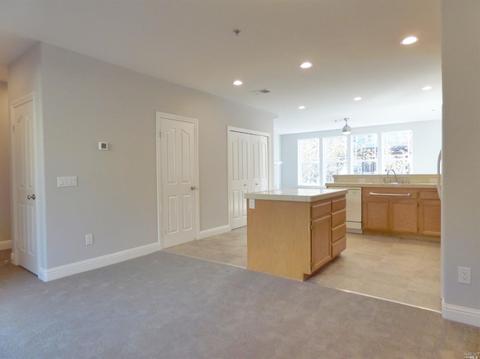 1045 Mcclelland Dr, Windsor, CA 95492 photo 8