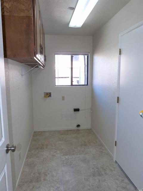 1046 Poplar Ave, Willits, CA 95490 photo 13