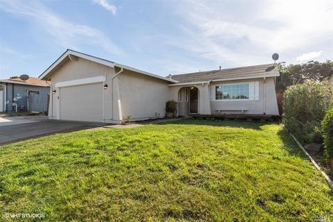 125 De Paul Dr, Vallejo, CA 94589 photo 2