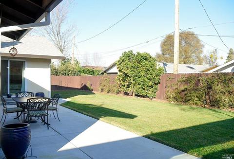 315 Anderson Ave, Winters, CA 95694 photo 4