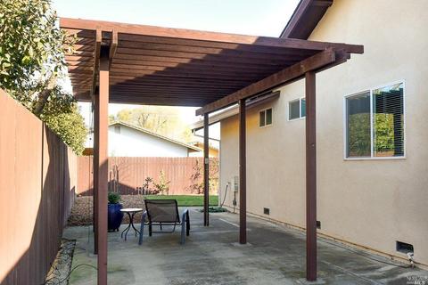 315 Anderson Ave, Winters, CA 95694 photo 8