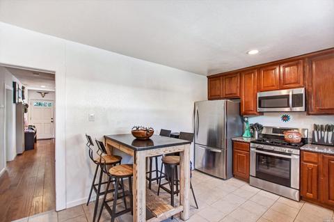 633 Maple Ave, Santa Rosa, CA 95404 photo 9