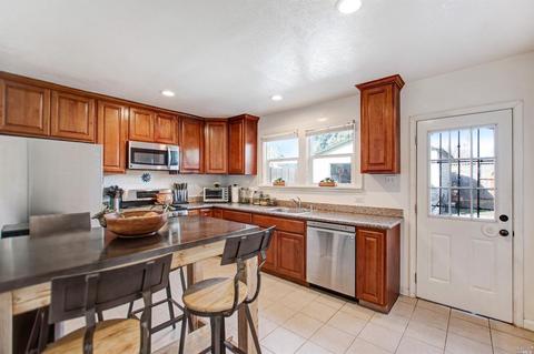 633 Maple Ave, Santa Rosa, CA 95404 photo 6