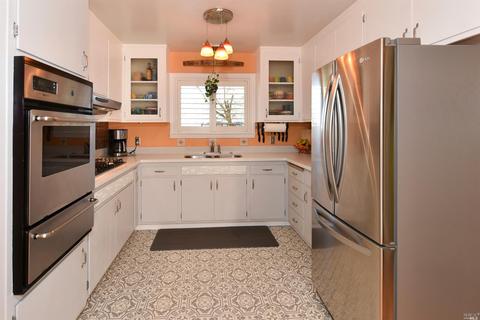 3221 Beard Rd, Napa, CA 94558 photo 9
