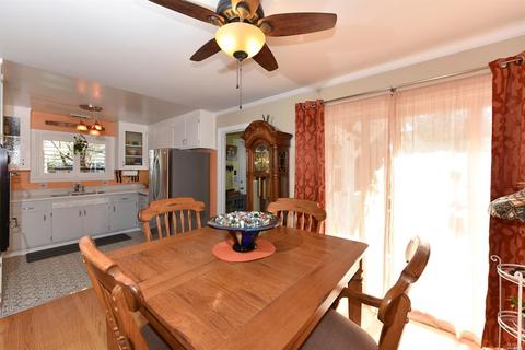 3221 Beard Rd, Napa, CA 94558 photo 12