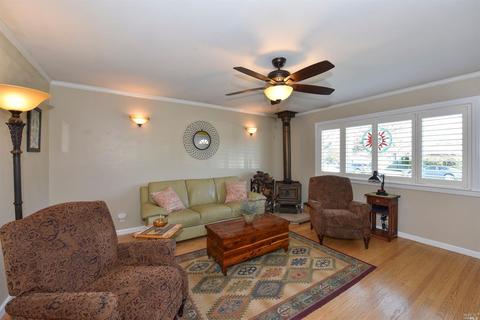 3221 Beard Rd, Napa, CA 94558 photo 6
