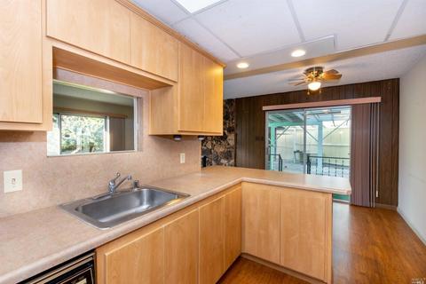 1009 Mission Ct, Vallejo, CA 94591 photo 12