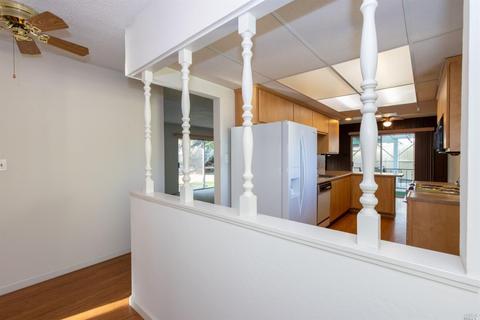 1009 Mission Ct, Vallejo, CA 94591 photo 4