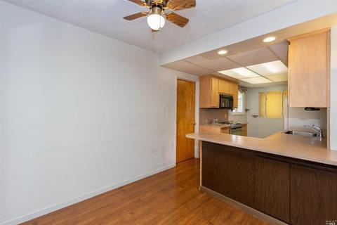 1009 Mission Ct, Vallejo, CA 94591 photo 9