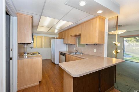1009 Mission Ct, Vallejo, CA 94591 photo 11