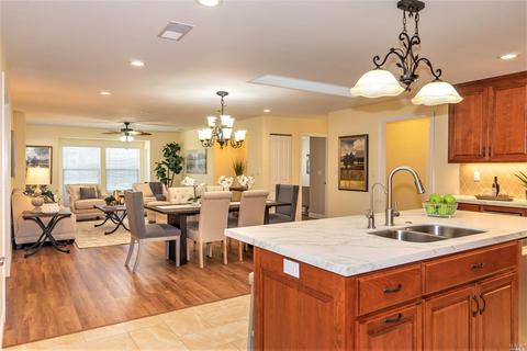 65 Bluebird Dr, Windsor, CA 95492 photo 5