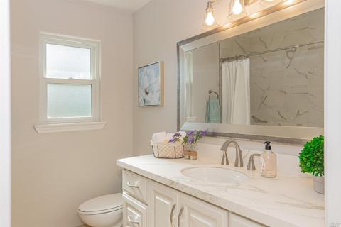 65 Bluebird Dr, Windsor, CA 95492 photo 15