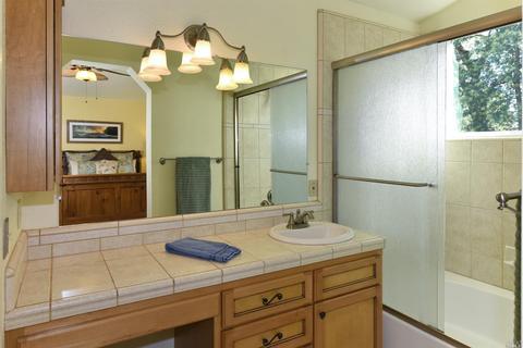 18 Billington Ln, Windsor, CA 95492 photo 26