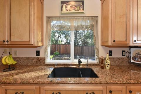 18 Billington Ln, Windsor, CA 95492 photo 16