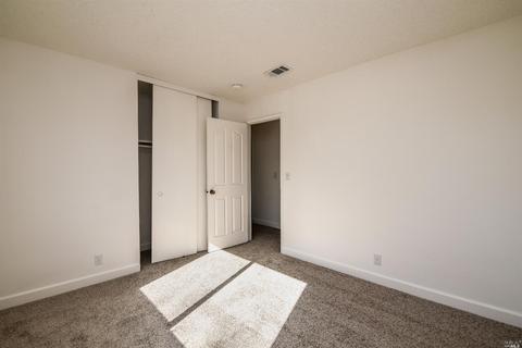 231 Cascade Dr, Vacaville, CA 95687 photo 29