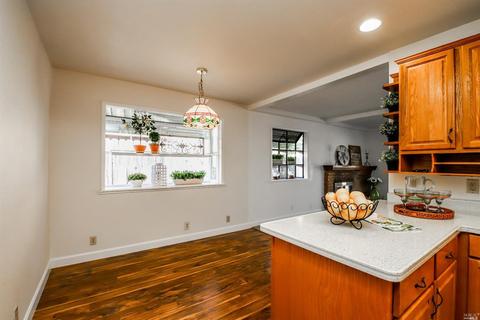 231 Cascade Dr, Vacaville, CA 95687 photo 9