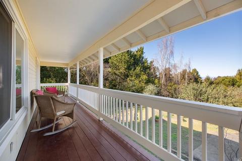 20 Everett Rd, Petaluma, CA 94952 photo 5