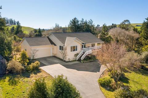 20 Everett Rd, Petaluma, CA 94952 photo 2