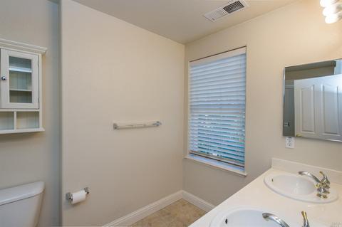 452 Emily Rose Cir, Windsor, CA 95492 photo 15