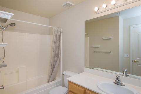 452 Emily Rose Cir, Windsor, CA 95492 photo 25