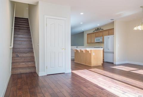 452 Emily Rose Cir, Windsor, CA 95492 photo 4