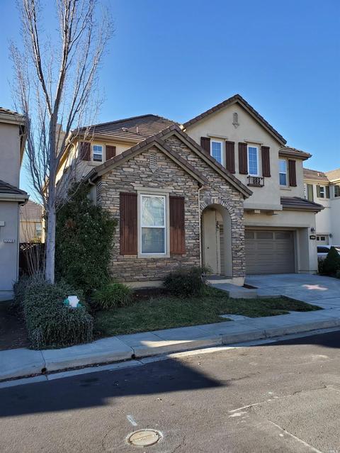 7271 Willow Creek Cir, Vallejo, CA 94591 photo 2
