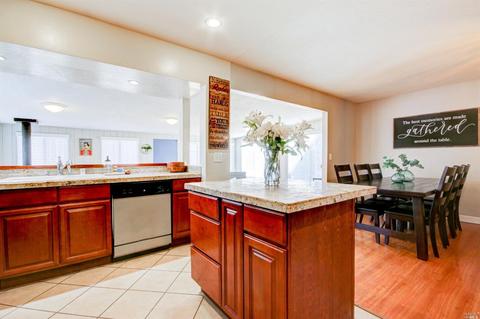 2132 Ellington Pl, Fairfield, CA 94533 photo 9