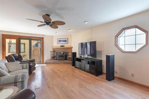 7285 Baker Ln, Sebastopol, CA 95472 photo 3